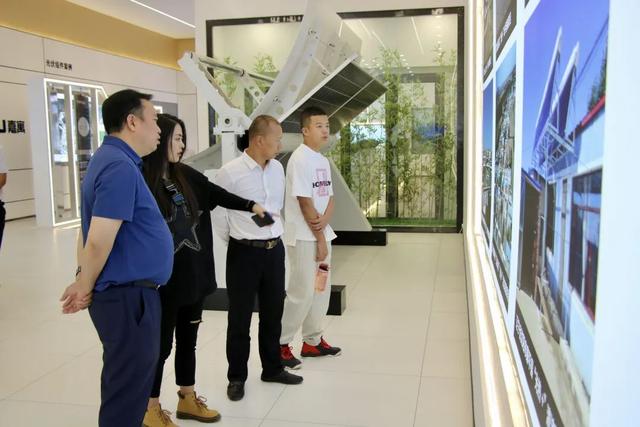 互动融合 共谋发展——第二十九届兰洽会闽商甘肃（武威）行见闻-5.jpg