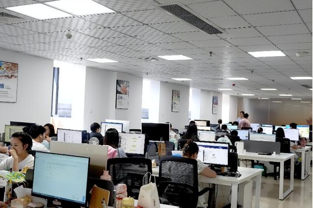 风云闽商 | 高文行：网红背后的男人-4.jpg