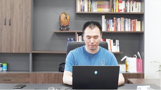 风云闽商 | 高文行：网红背后的男人-7.jpg