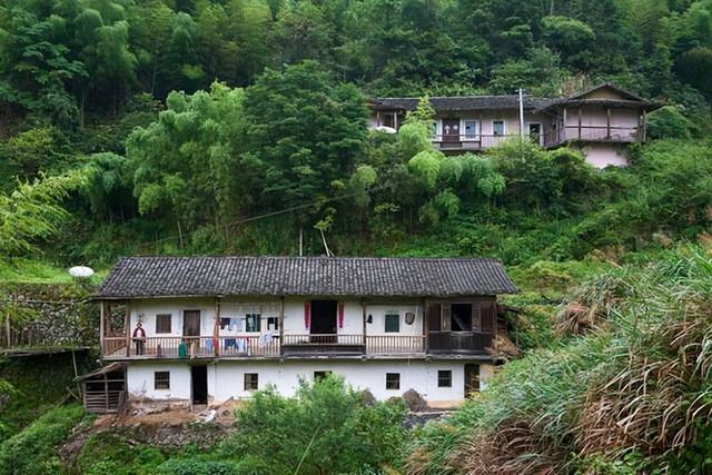 实拍福建莆田农村，大山里的生活，这样的农村算穷吗？-2.jpg