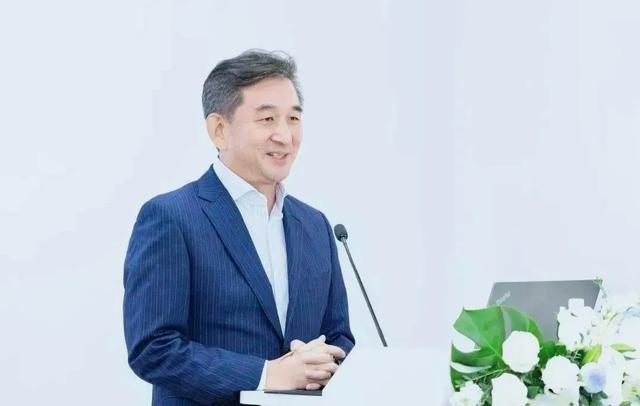 当代“闽商”的 5 位风云人物，有一个你一定认识！-5.jpg