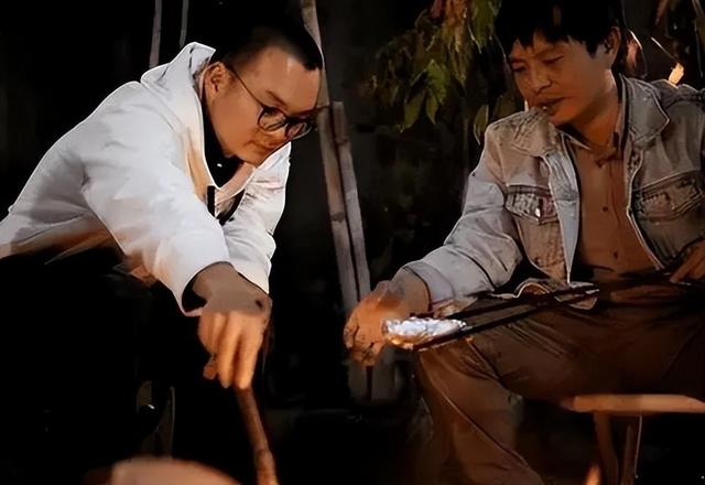 8 个年轻人在福建深山隐居，不愁钱还想生育儿女。-4.jpg